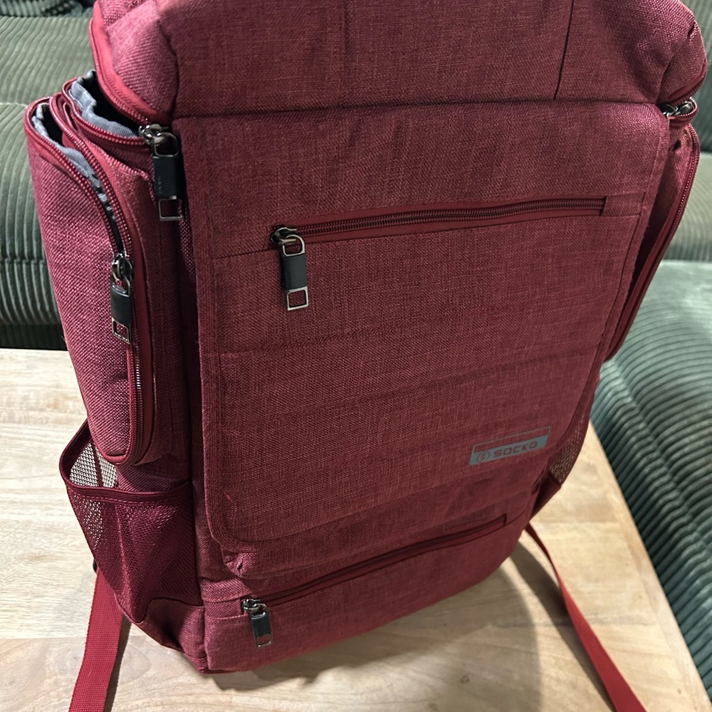 Socko | Red Backpack - Picture 6 of 6